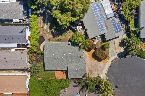 View/Area - 38 Kings Ct, Bay Point, CA 94565 photo 2 of 10