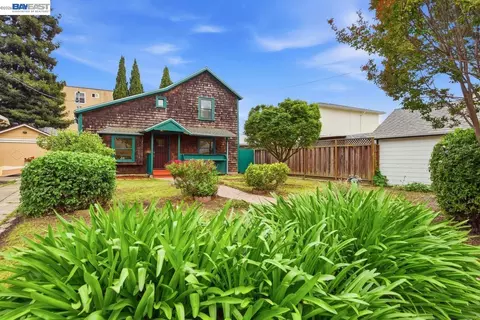 Exterior - 359 Parrott St, San Leandro, CA 94577 photo 2 of 9