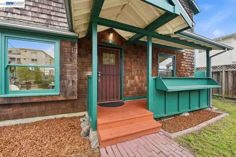 Exterior - 359 Parrott St, San Leandro, CA 94577 photo 3 of 9