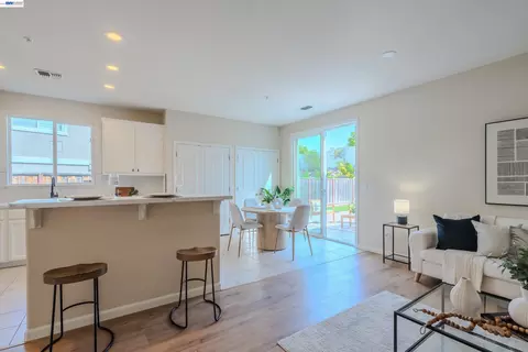 Other - 2586 Tampico Dr, Bay Point, CA 94565 photo 4 of 9