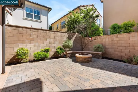 Exterior - 217 Mantle, Irvine, CA 92618 photo 6 of 11