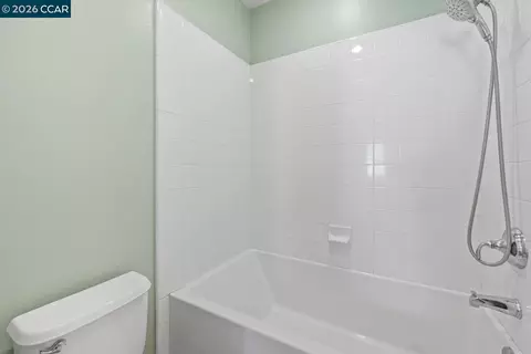 Bath - 217 Mantle, Irvine, CA 92618 photo 6 of 6