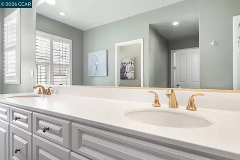 Bath - 217 Mantle, Irvine, CA 92618 photo 2 of 6