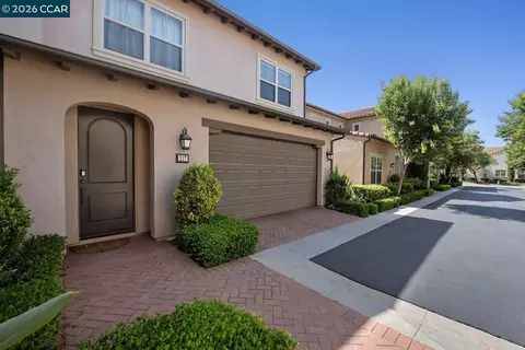 Exterior - 217 Mantle, Irvine, CA 92618 photo 4 of 11