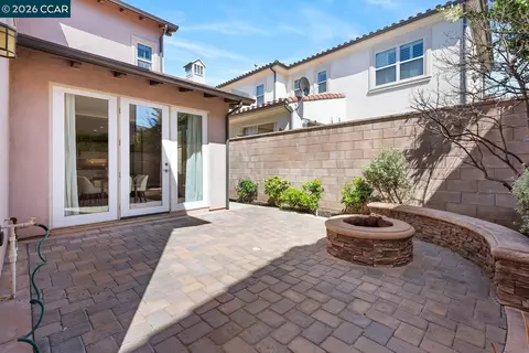 Exterior - 217 Mantle, Irvine, CA 92618 photo 7 of 11