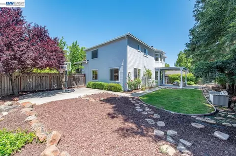 Exterior - 1183 Vintner Pl, Livermore, CA 94550 photo 5 of 9