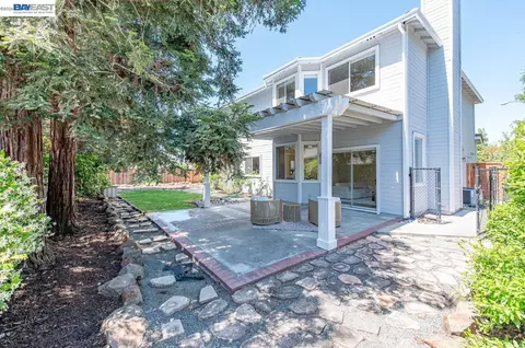 Exterior - 1183 Vintner Pl, Livermore, CA 94550 photo 3 of 9