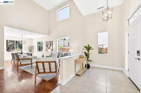 Entry Way - 1183 Vintner Pl, Livermore, CA 94550 photo 1 of 2