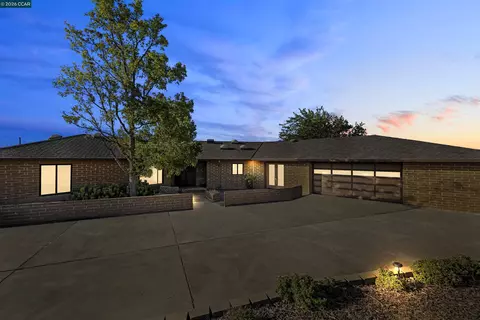 Exterior - 9015 Doubletree Ln, Livermore, CA 94551 photo 1 of 13