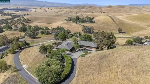 View/Area - 9015 Doubletree Ln, Livermore, CA 94551 photo 2 of 2