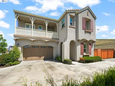 Exterior - 7200 Kylemore Ct, Dublin, CA 94568 photo 2 of 10