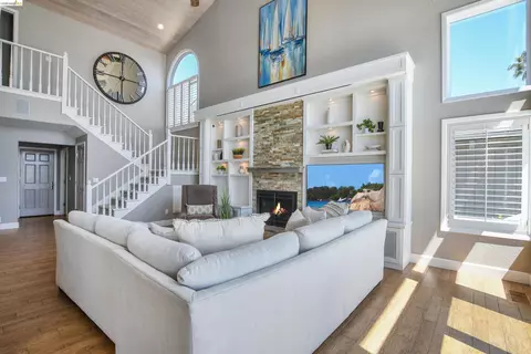 Living - 4775 Discovery Pt, Discovery Bay, CA 94505 photo 6 of 6