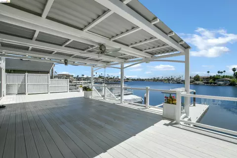 Exterior - 4775 Discovery Pt, Discovery Bay, CA 94505 photo 3 of 5