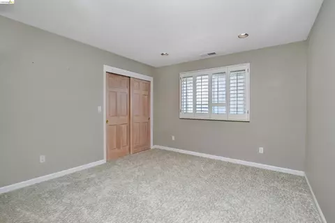 Bedroom - 4775 Discovery Pt, Discovery Bay, CA 94505 photo 3 of 7