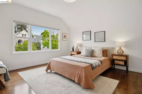 Bedroom - 1357 E 25th St, Oakland, CA 94606 photo 1 of 8