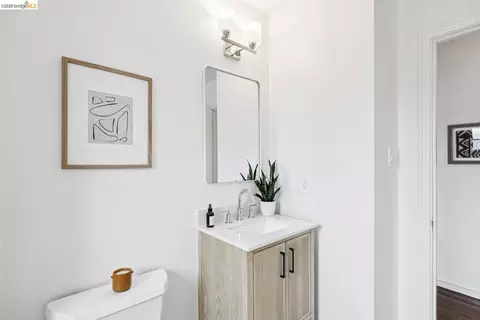 Bath - 1357 E 25th St, Oakland, CA 94606 photo 3 of 3