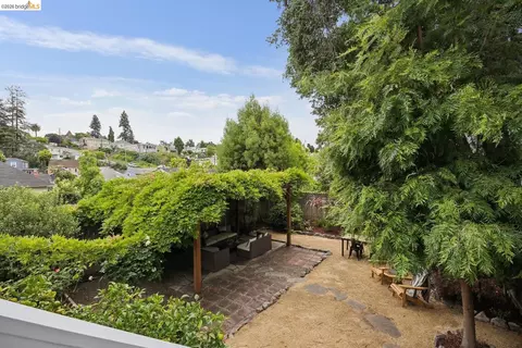 Exterior - 1357 E 25th St, Oakland, CA 94606 photo 7 of 22