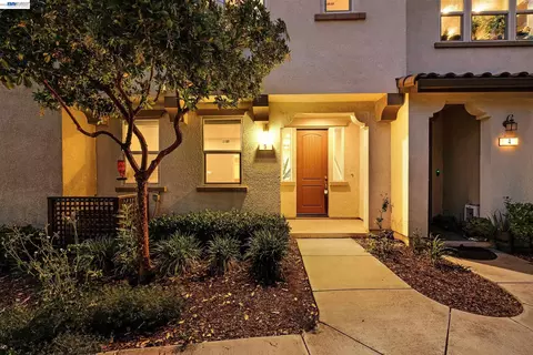 Exterior - 1270 Gusty Loop #3, Livermore, CA 94550 photo 6 of 9
