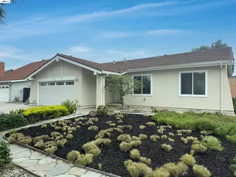 36288 Tudor Pl, Newark, CA 94560
