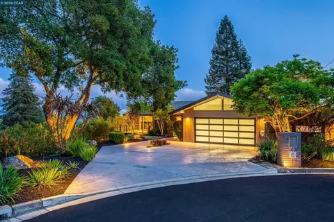 6 Donald Dr, Orinda, CA 94563