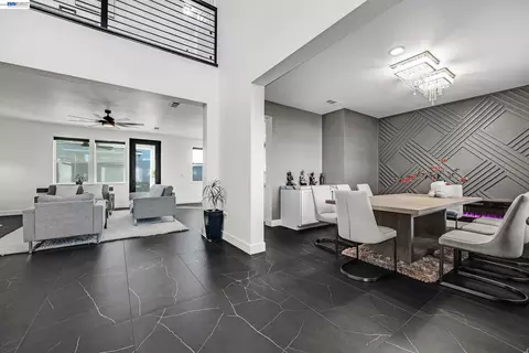 Entry Way - 259 Eagle Nest Dr, Oakley, CA 94561 photo 1 of 4