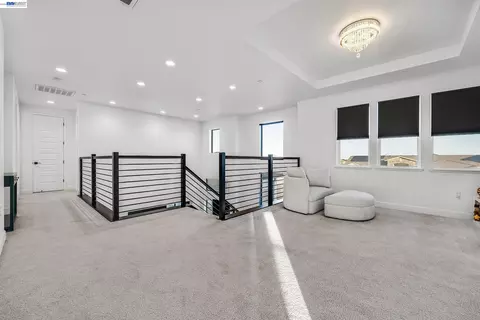 Entry Way - 259 Eagle Nest Dr, Oakley, CA 94561 photo 4 of 4