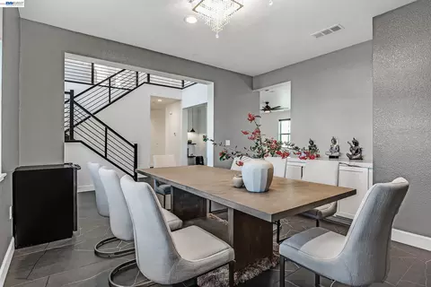 Dining - 259 Eagle Nest Dr, Oakley, CA 94561 photo 1 of 2