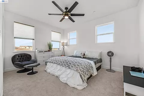 Bedroom - 259 Eagle Nest Dr, Oakley, CA 94561 photo 3 of 10
