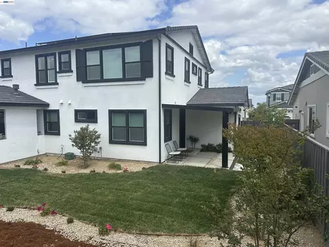 Exterior - 259 Eagle Nest Dr, Oakley, CA 94561 photo 8 of 15