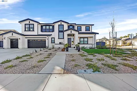 Exterior - 259 Eagle Nest Dr, Oakley, CA 94561 photo 11 of 15