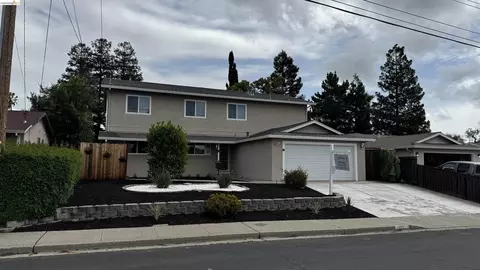 Exterior - 1917 Sequoia Dr, Martinez, CA 94553 photo 2 of 12