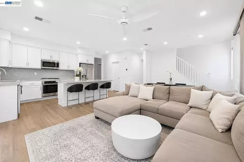 5810 Midnight Pl #I, Dublin, CA 94568