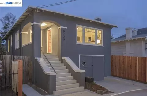 5723 Shattuck Ave, Oakland, CA 94609