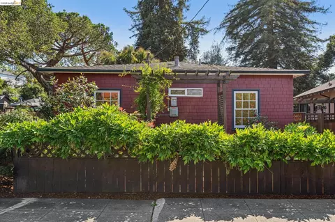 1767 Brandon St, Oakland, CA 94611