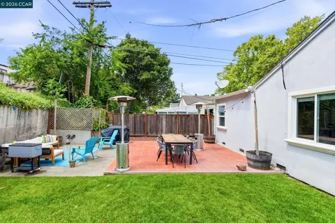 Exterior - 3103 Hazelwood St, Vallejo, CA 94591 photo 12 of 13
