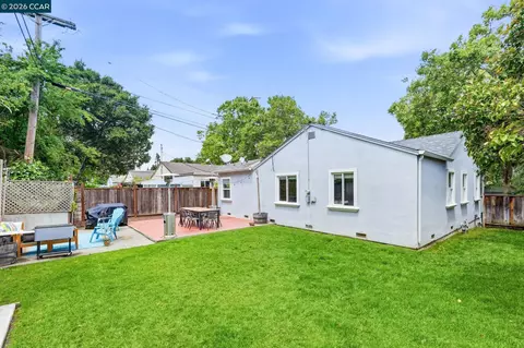 Exterior - 3103 Hazelwood St, Vallejo, CA 94591 photo 11 of 13