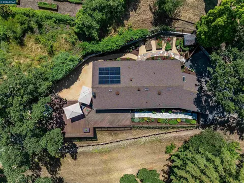 View/Area - 3336 Oak Ct, Lafayette, CA 94549 photo 1 of 1