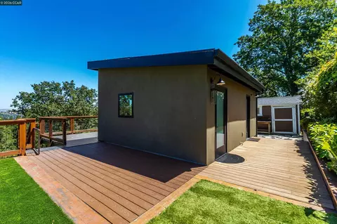 Exterior - 3336 Oak Ct, Lafayette, CA 94549 photo 25 of 32