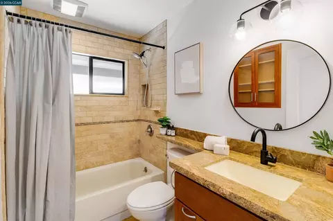 Bath - 3336 Oak Ct, Lafayette, CA 94549 photo 1 of 5