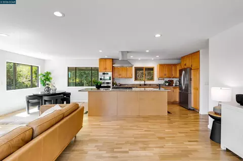 Other - 3336 Oak Ct, Lafayette, CA 94549 photo 4 of 15