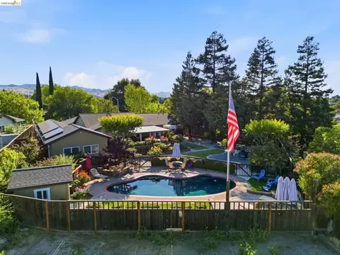 3309 Bluejay Dr, Antioch, CA 94509