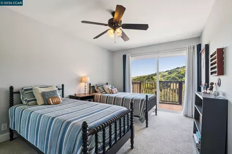Bedroom - 1933 Joseph Dr, Moraga, CA 94556 photo 4 of 4