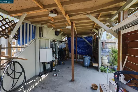 Exterior - 682 8th St, Richmond, CA 94801 photo 14 of 23