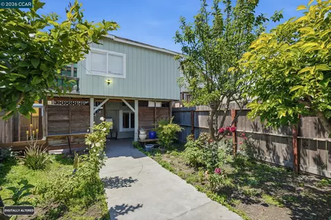 Exterior - 682 8th St, Richmond, CA 94801 photo 18 of 23