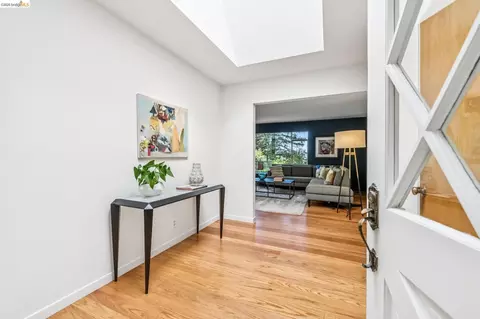 Entry Way - 1113 Hillview Rd, Berkeley, CA 94708 photo 1 of 4