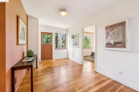 Entry Way - 1113 Hillview Rd, Berkeley, CA 94708 photo 4 of 4