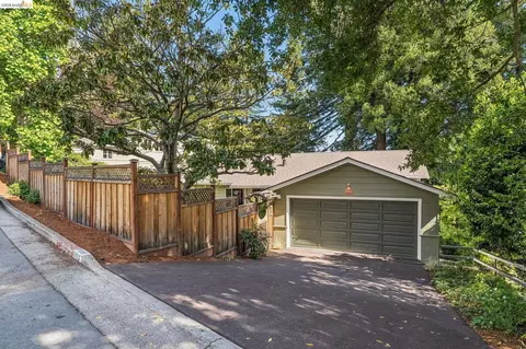 Exterior - 1113 Hillview Rd, Berkeley, CA 94708 photo 4 of 9