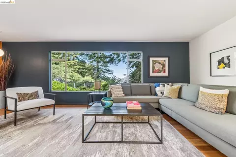Living - 1113 Hillview Rd, Berkeley, CA 94708 photo 1 of 9