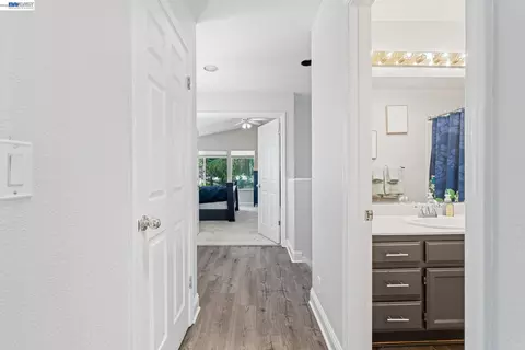 Entry Way - 1930 Tahoe Cir, Tracy, CA 95376 photo 6 of 6