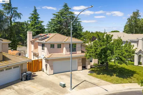 View/Area - 1930 Tahoe Cir, Tracy, CA 95376 photo 3 of 4
